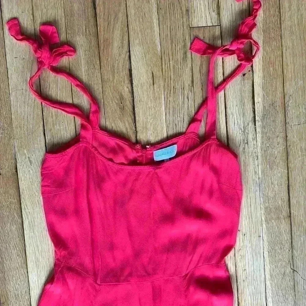 Kendall & Kylie Size 8 Red Dress - Picture 2 of 3